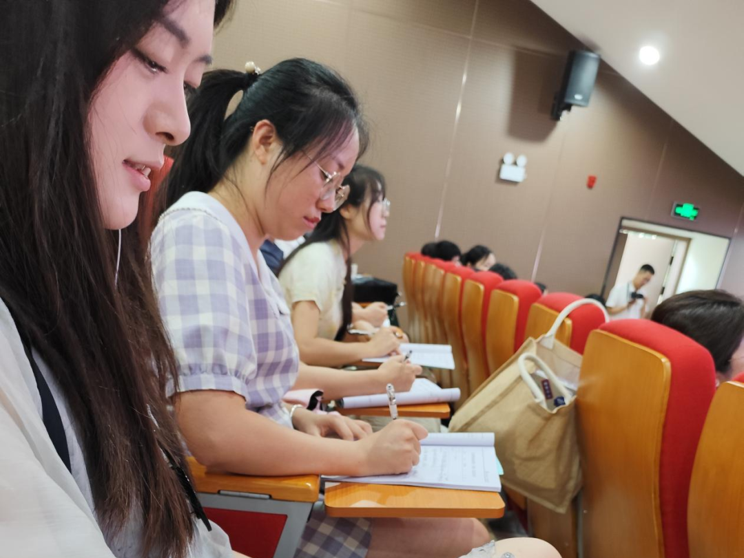 遂寧一中教師學習合照2.png